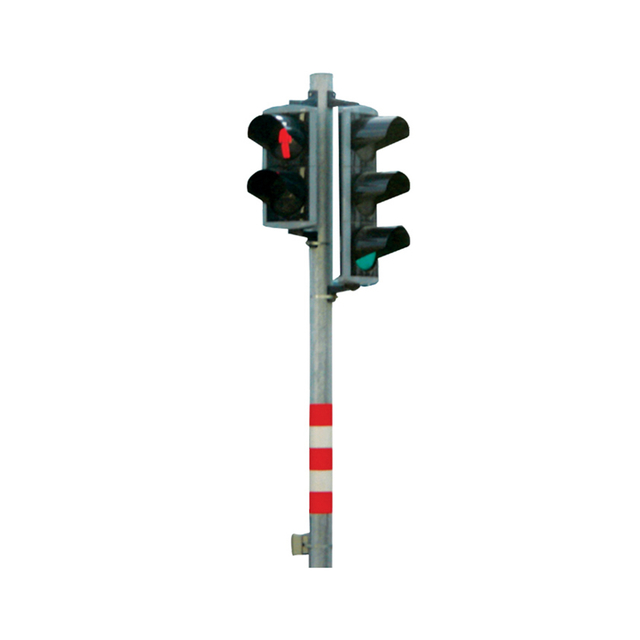 Galvanized Steel Traffic Signal Pole - Corrosion Resistant & 10-Year Warranty